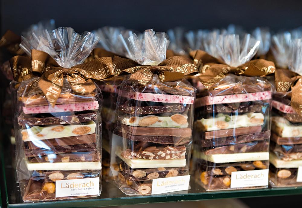 Chocolates, like these ones at Läderach in Zurich, make a great present. (Roman Babakin/Shutterstock)