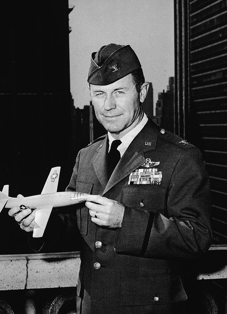 Yeager holding a model of the Bell X-1 aircraft in New York City on Oct. 18, 1962 (Hulton Archive/Getty Images)