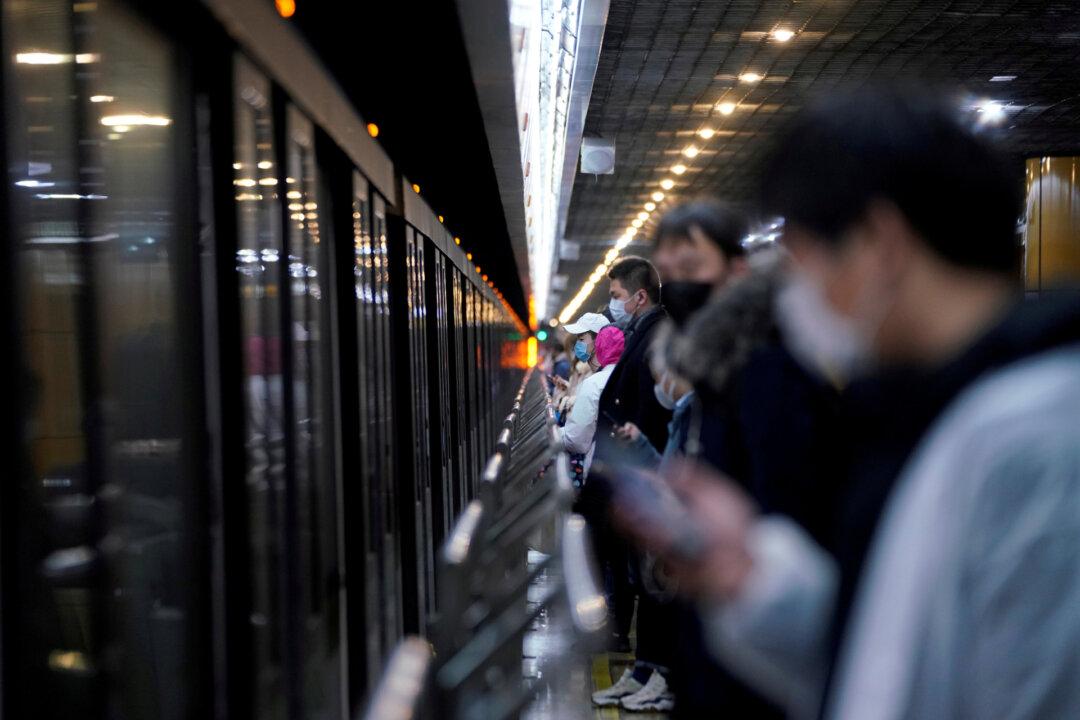 Shifting Method for Counting Coronavirus Cases Fuels Rising Mistrust in Chinese Data