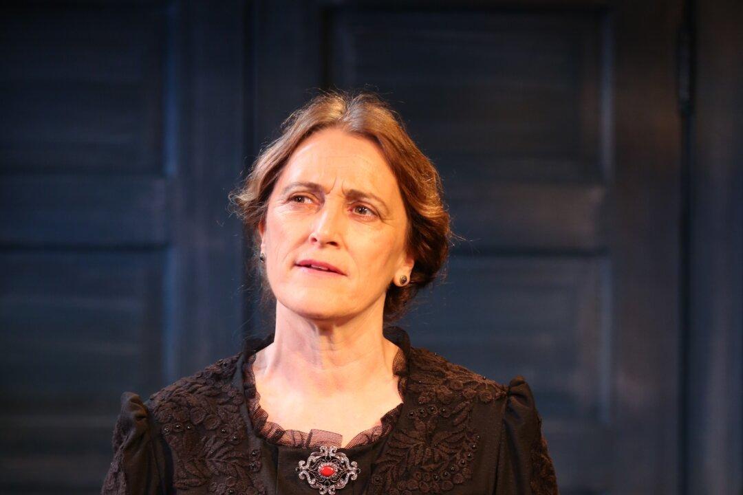 Theater Review: ‘Lady G: Plays and Whisperings of Lady Gregory’
