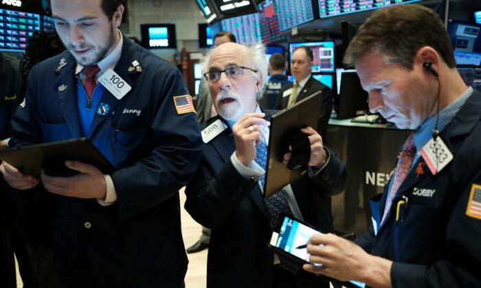 Dow Jones Plunges More Than 1,000 Points Amid Coronavirus Fears