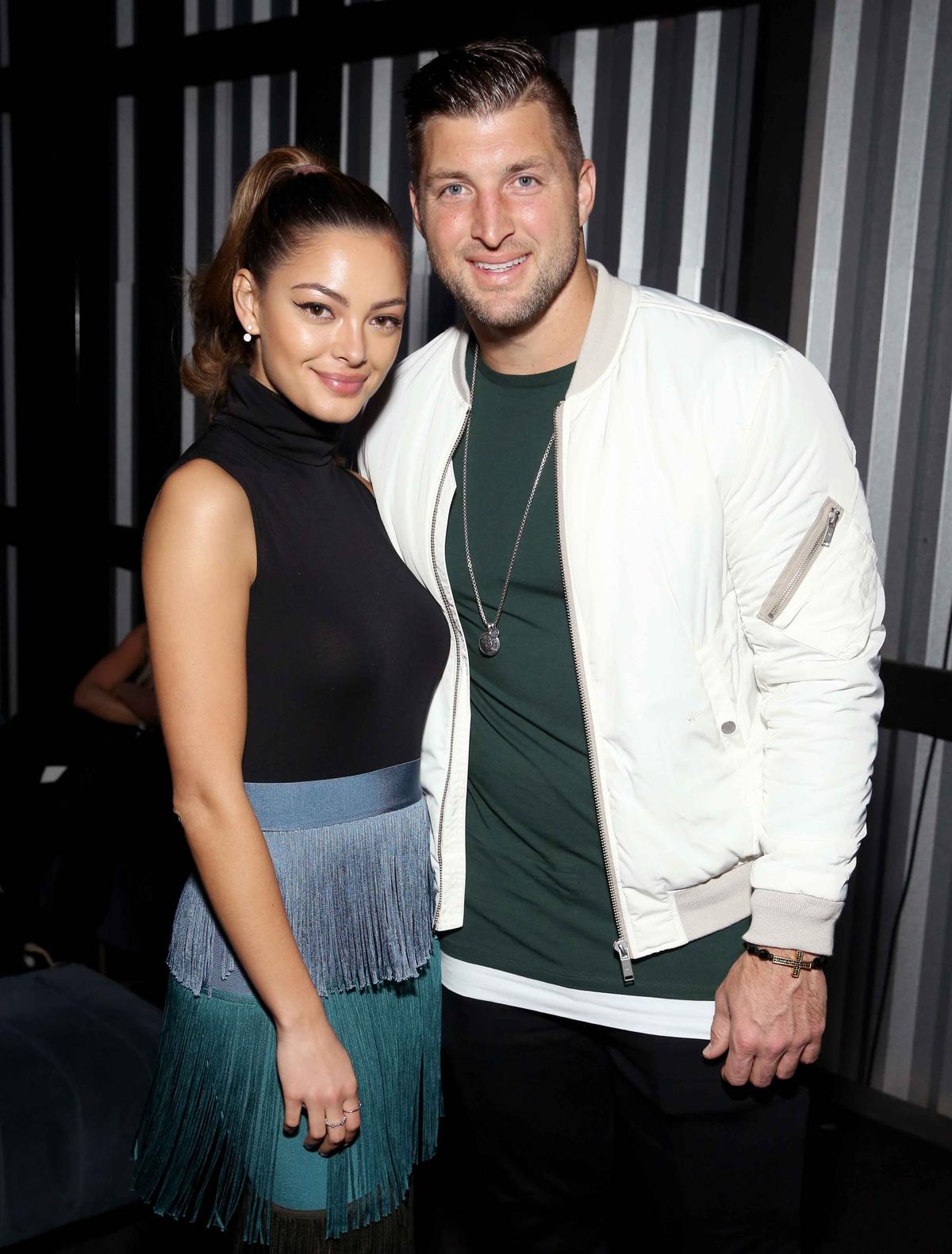 Demi-Leigh Nel-Peters and Tim Tebow attend DIRECTV Super Saturday Night 2019 at Atlantic Station on Feb. 2, 2019, in Atlanta, Georgia. (©Getty Images | <a href="https://www.gettyimages.com.mx/detail/fotograf%C3%ADa-de-noticias/demi-leigh-nel-peters-and-tim-tebow-attend-fotograf%C3%ADa-de-noticias/1093244808?adppopup=true">Robin Marchant</a>)