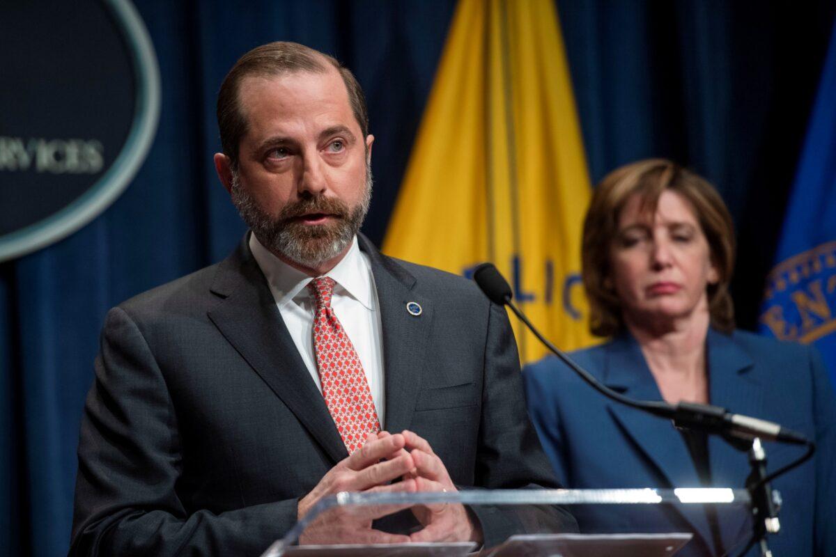United States Secretary of Health and Human Services Alex Azar, and NCIRD Director Nancy Messonnier speak about the public health response to the outbreak of the CCP virus in Washington on Jan. 28, 2020. (Amanda Voisard/File Photo/Reuters)