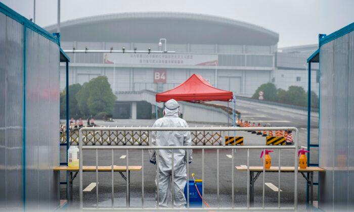 Outbreak Not Under Control in Wuhan Despite Drastic Containment Measures, Local Officials Say