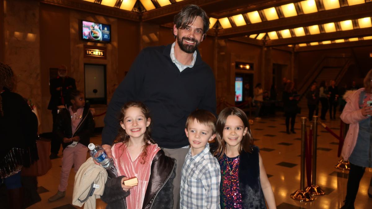 Shen Yun Is Mesmermizing, Local Business Owner Says