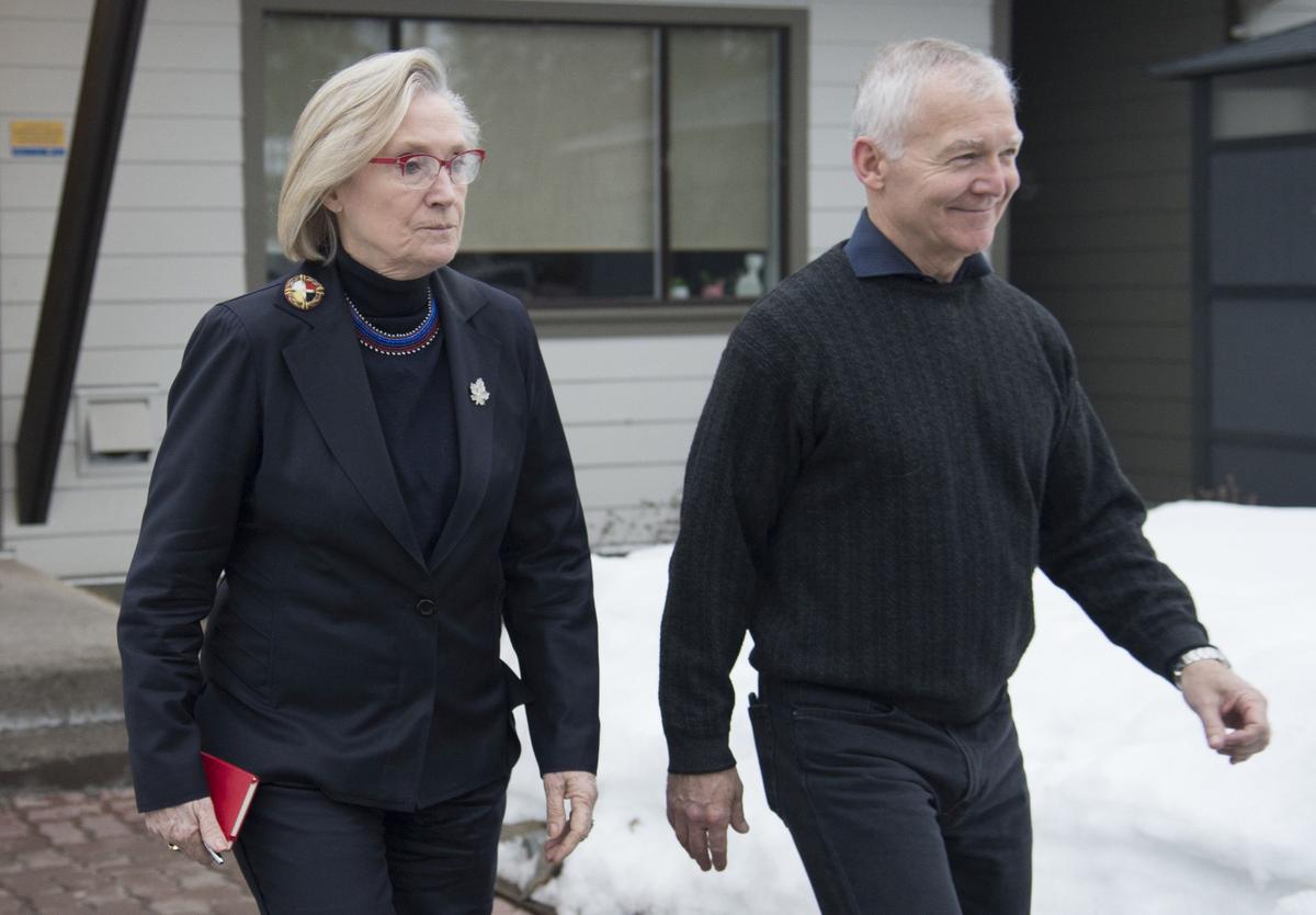 Wet’suwet'en Chiefs, Ministers Reach Proposed Agreement in Pipeline Dispute