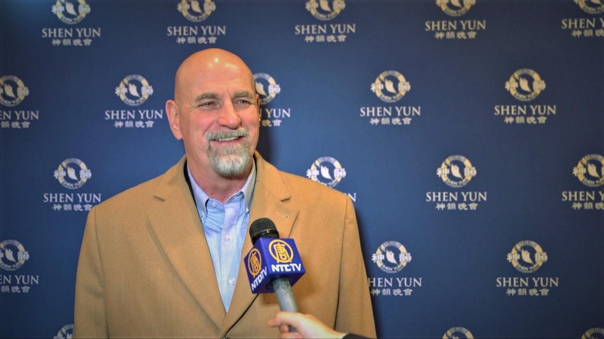 ‘It’s the Triumph of Humanity’ Says Business Owner and Author About Shen Yun