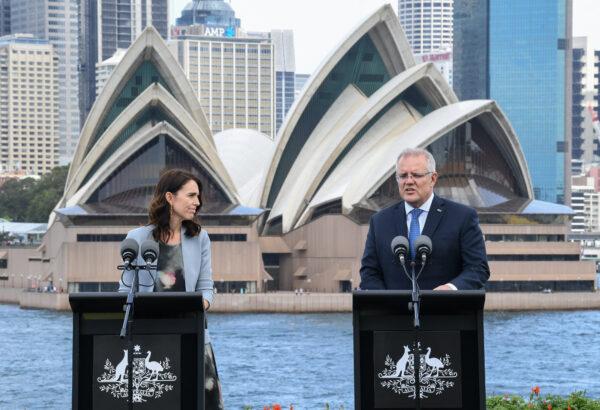 New Zealand Prime Minister Jacinda Ardern and (R) Australian Prime Minister Scott Morrison speak to the media at a press conference held at Admiralty House in Sydney, Australia, on Feb. 28, 2020. (James D. Morgan/Getty Images)
