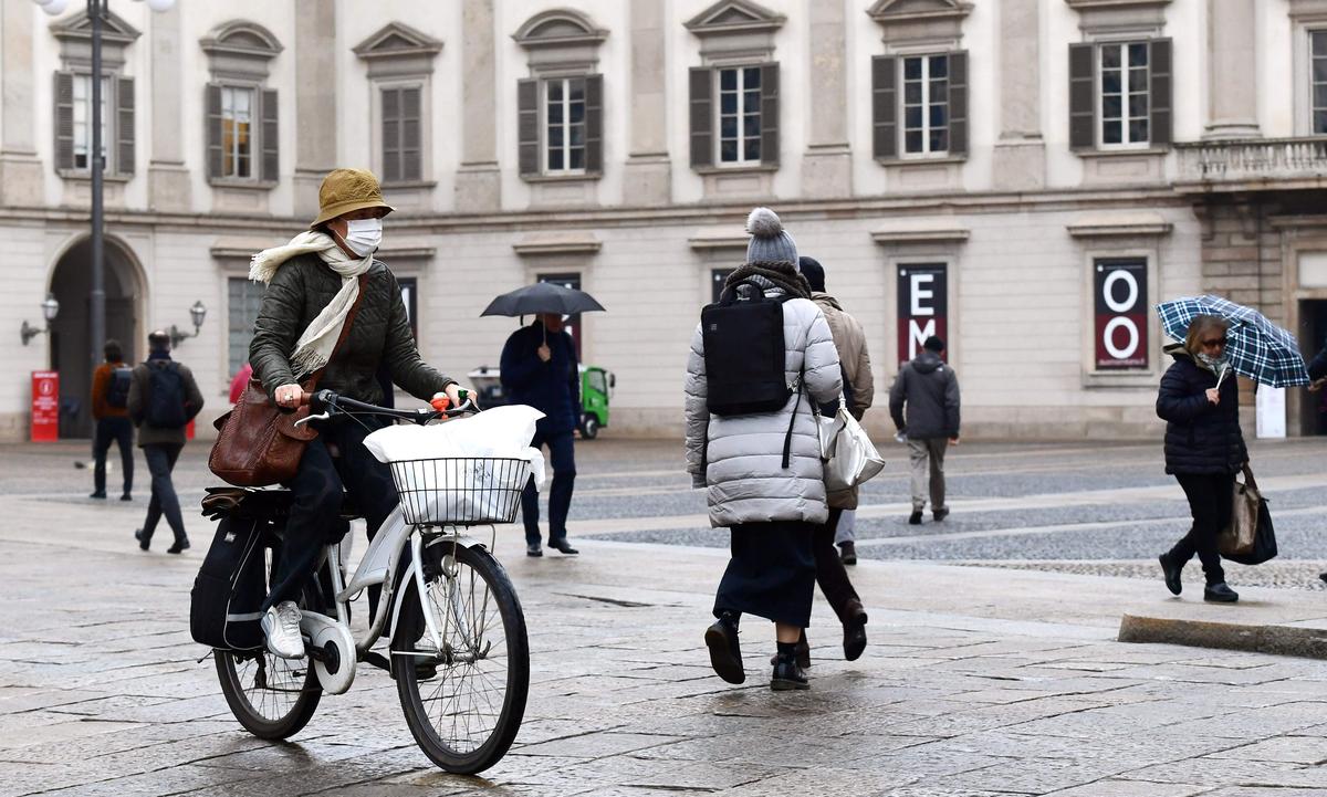 Italy Orders Lockdown of Rich North to Try to Halt Coronavirus