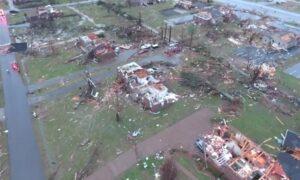 Tornadoes Hit Tennessee, Killing at Least 25 People