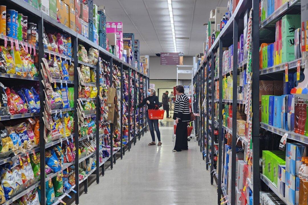 Public Sector Wages Rise Faster Than the Private Sector: ABS Statistics