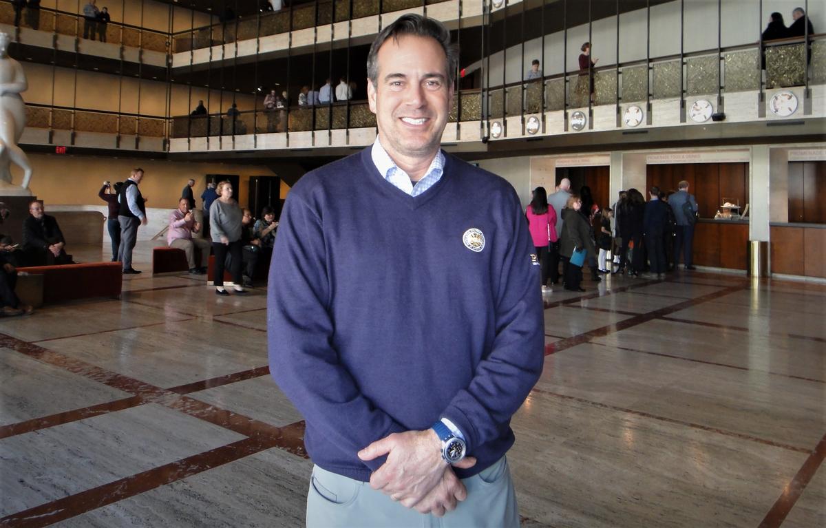 Radio Host ‘Blown Away’ by Choreography, Fluidity of Shen Yun Movement