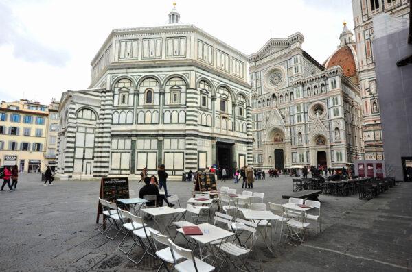 People visit Piazza of Duomo, virtually deserted as Italy battles a coronavirus outbreak, in Florence, Italy, on March 7, 2020. (Jennifer Lorenzini/Reuters)