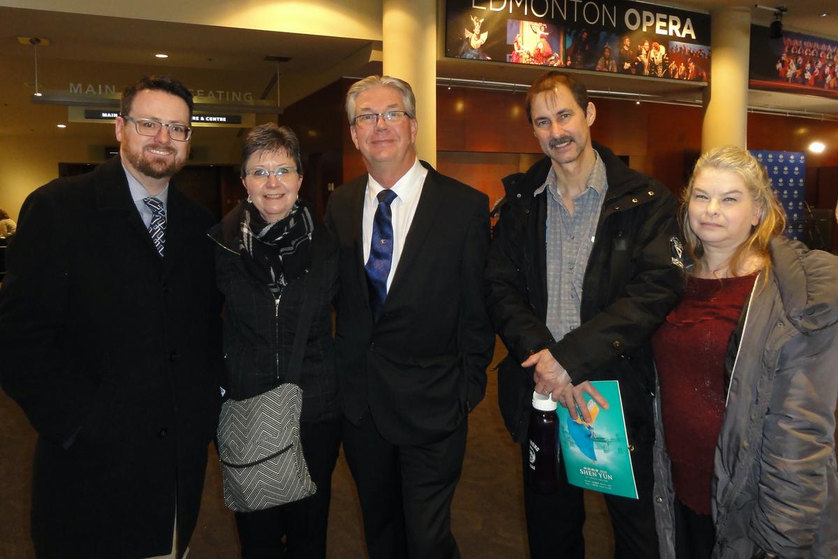 Shen Yun Brings Relaxation and A Learning Opportunity to Edmonton