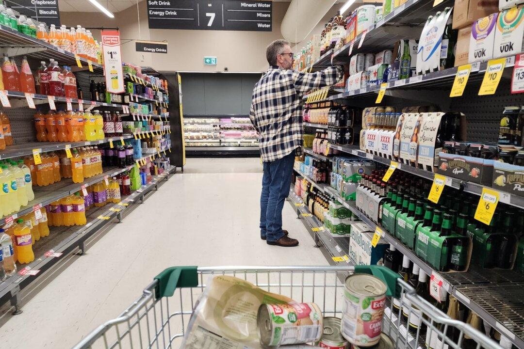 Supermarket Shelves Bare Amid Widespread Flooding