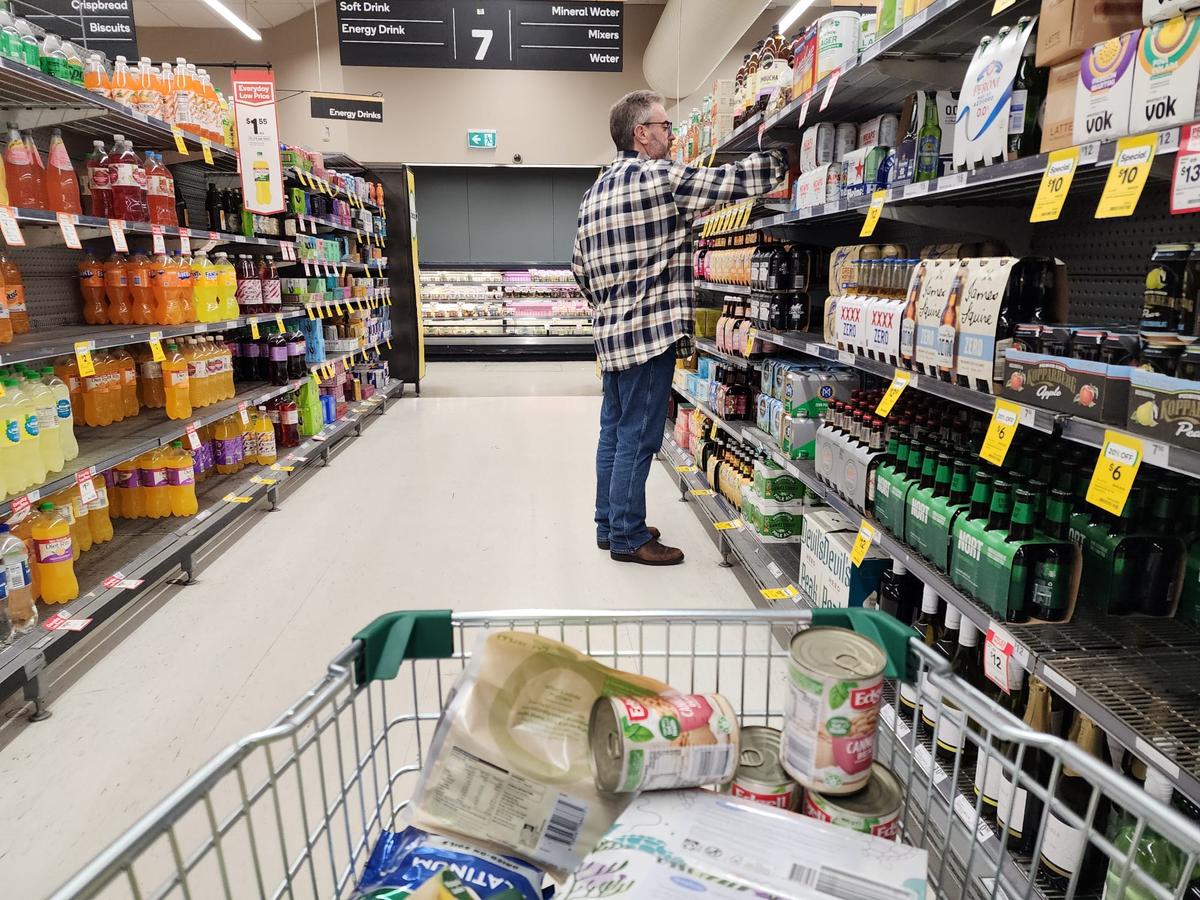 Supermarket Shelves Bare Amid Widespread Flooding