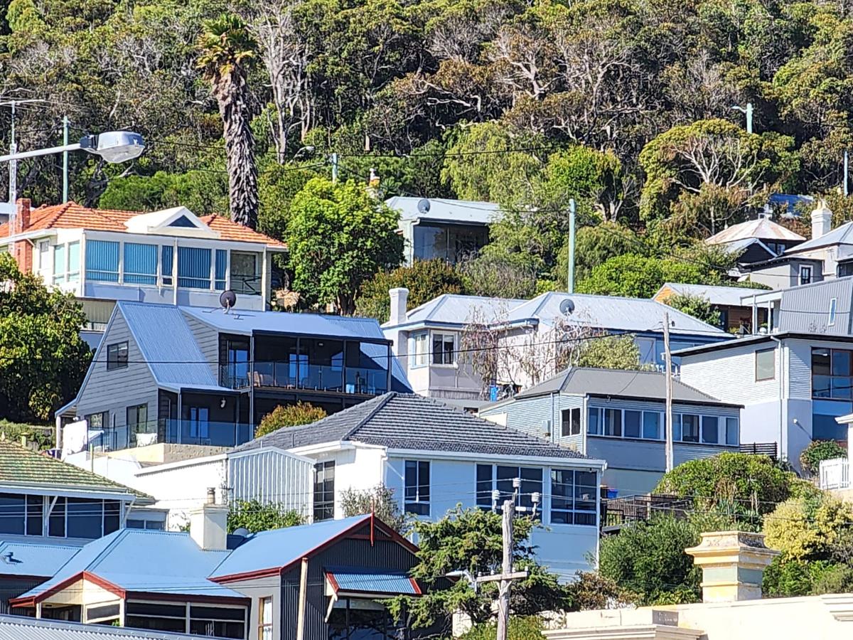 Opposition Rejects Any Change to Negative Gearing