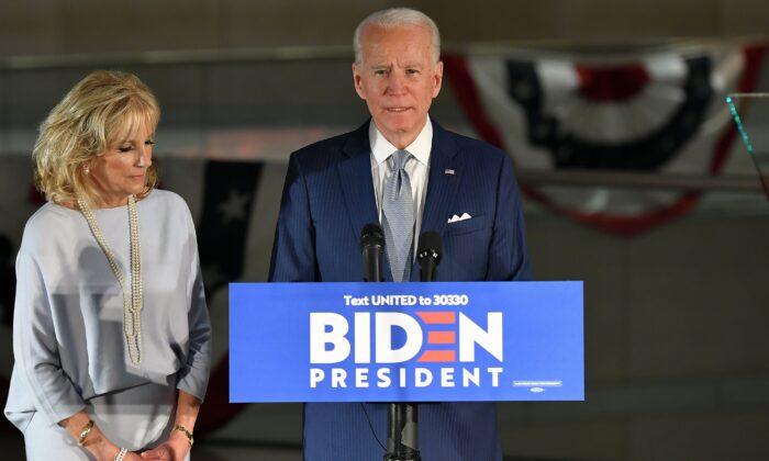 Biden Hires Clinton-Obama Veteran as New Campaign Manager in Leadership Shakeup