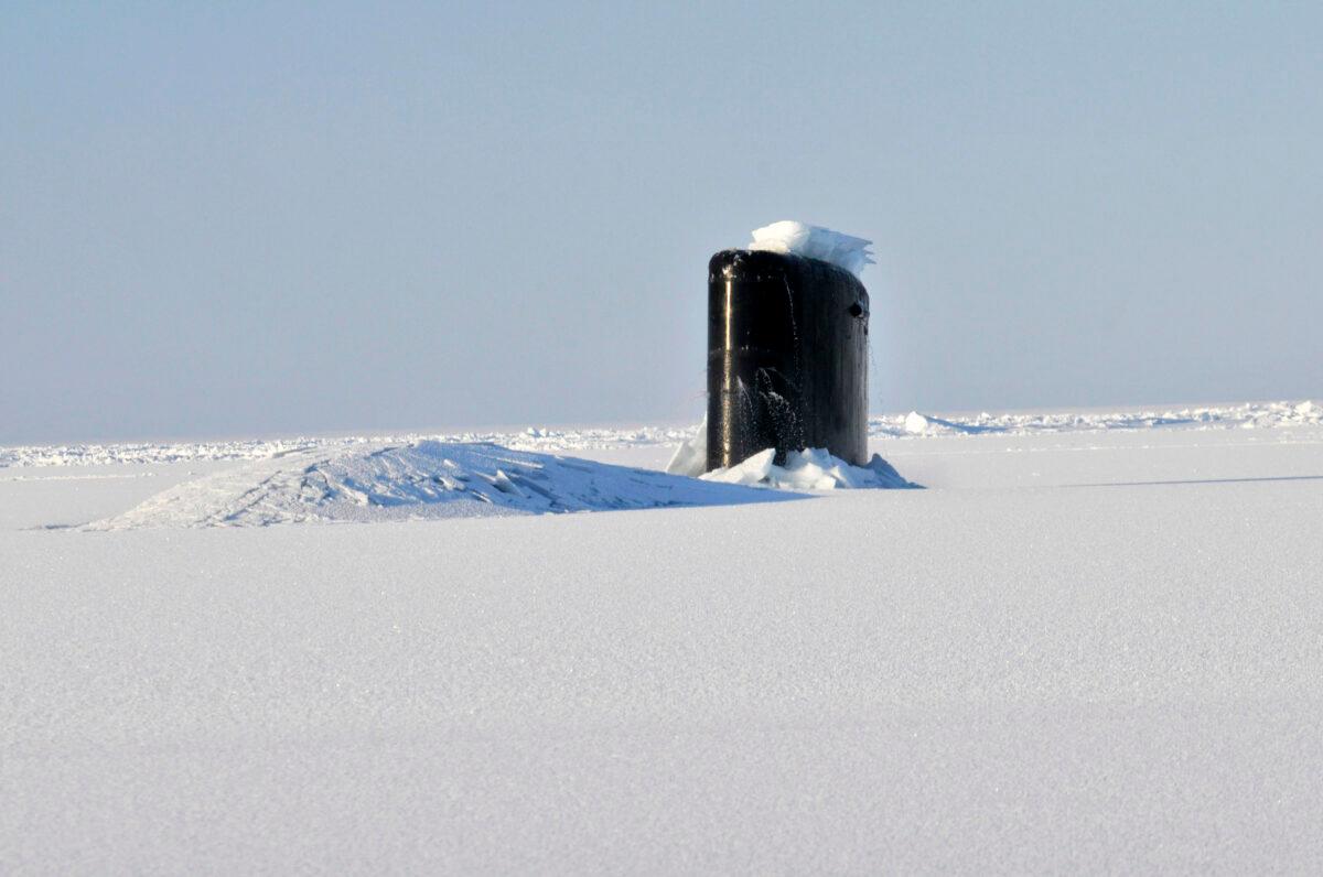 The Los Angeles-class submarine USS Annapolis (SSN 760) breaks through three feet of ice during Ice Exercise (ICEX) 2009 March 21, 2009 in The Arctic Ocean. (Tiffini M. Jones/U.S. Navy via Getty Images)