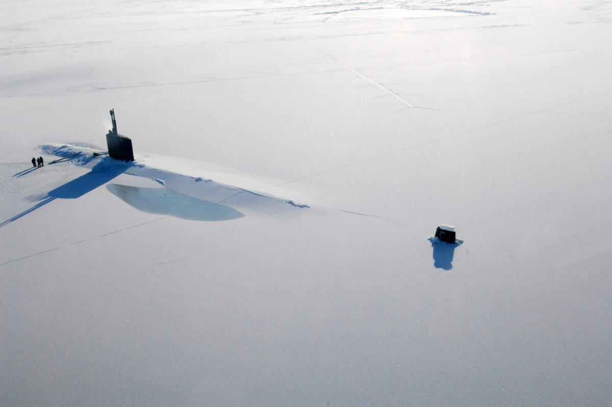 The Los Angeles-class submarine USS Annapolis (SSN 760) breaks through three feet of ice during Ice Exercise (ICEX) 2009 March 21, 2009 in The Arctic Ocean. (Tiffini M. Jones/U.S. Navy via Getty Images)