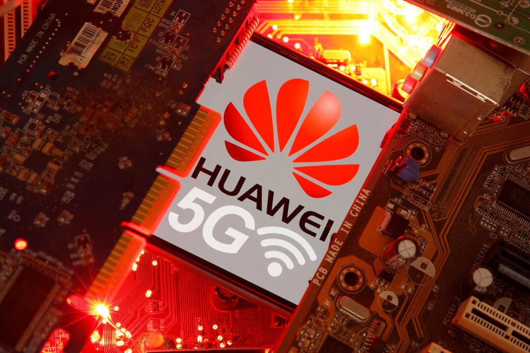 UK to Remove Huawei From 5G Network by 2027
