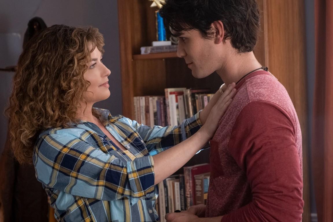 Shania Twain and K.J. Apa play mother and son in “I Still Believe.” (Lionsgate)