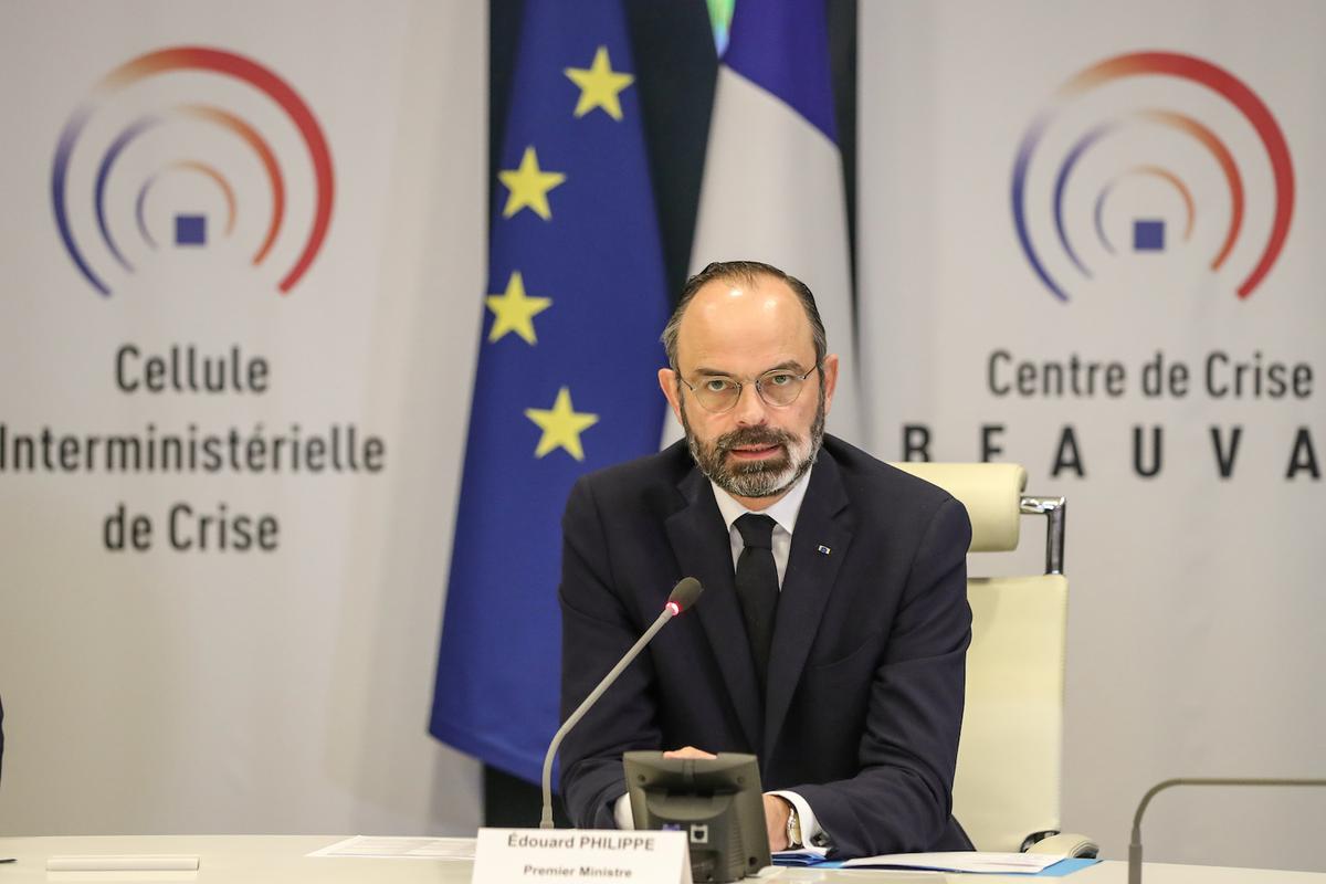 French Prime Minister Edouard Philippe chairs a video meeting with French regions prefects on the coronavirus in the "crisis room" of the French Interior ministry in Paris, France, on March 13, 2020. (Ludovic Marin/Pool via reuters)