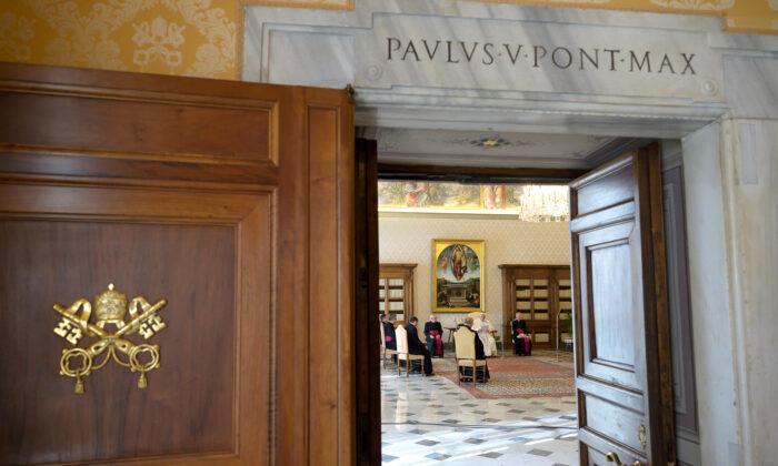 Vatican to Hold Easter Celebrations Without Congregation Amid Coronavirus Pandemic