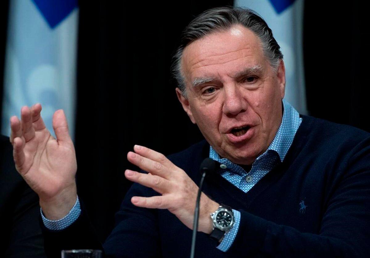 Quebec Orders Bars, Movie Theatres to Close to Limit Spread of COVID-19