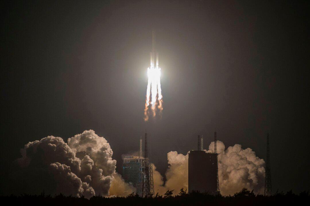 Chinese Rocket Fails on Maiden Launch