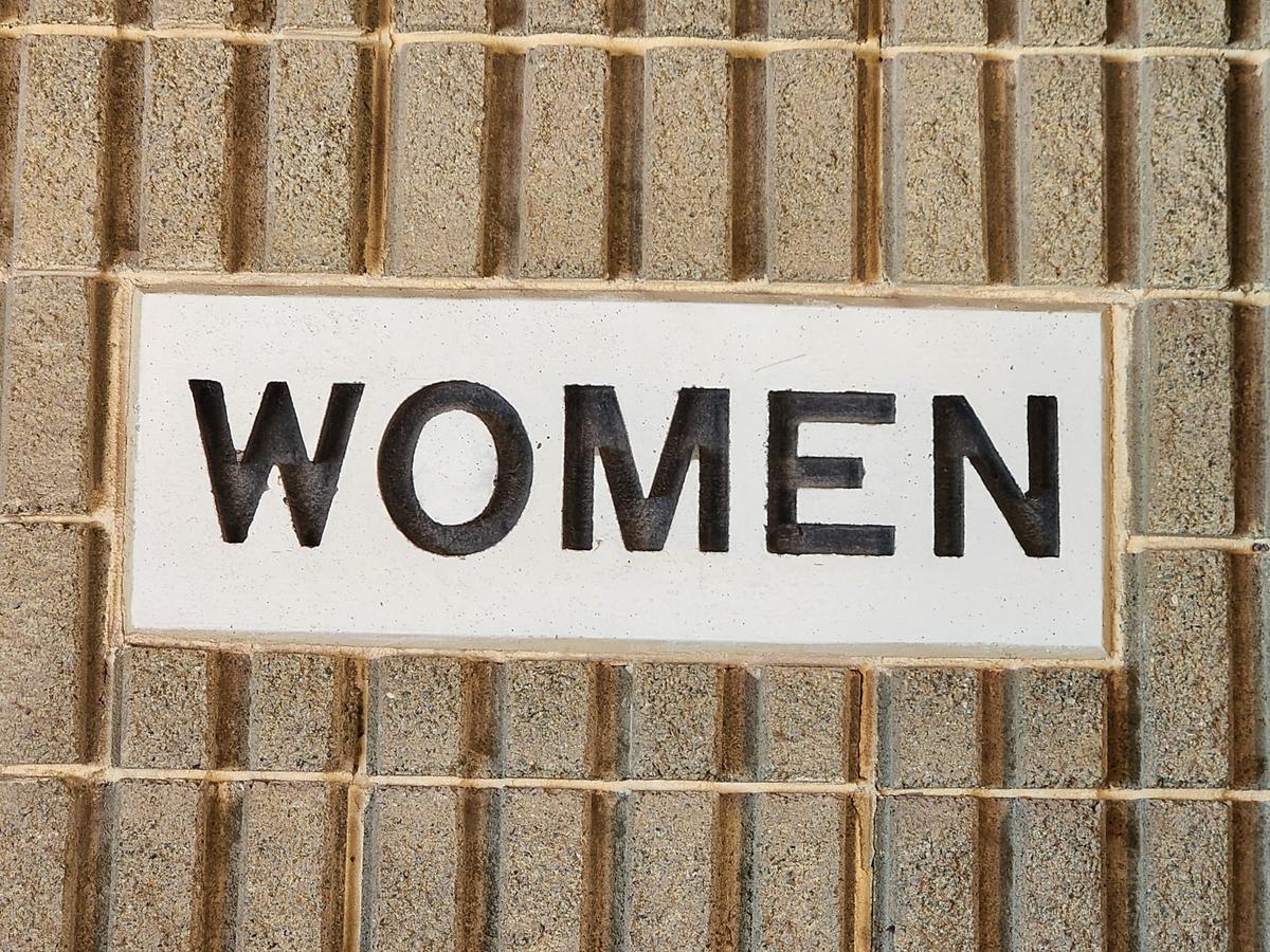 9 Percent Pay Rise for Women-Dominated Jobs Receives Pushback