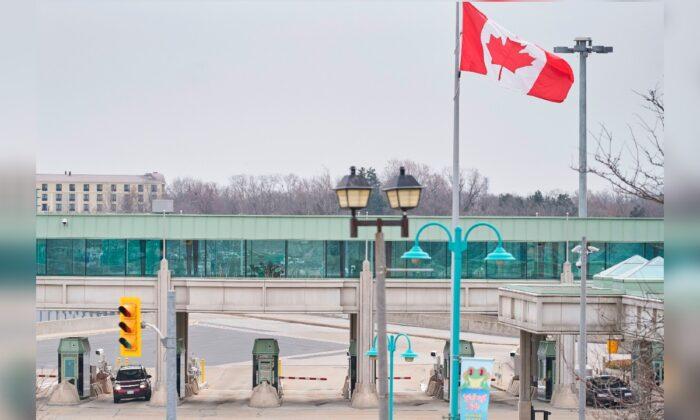 Details Still Being Worked out on Canada-US Border Closure