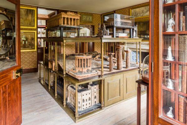 Sir John Soane's model room. Giovanni Altieri’s cork model of the Temple of Vesta is prominently on display on the center shelf. (Gareth Gardner/Sir John Soane's Museum)