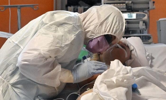 Italian CCP Virus Cases Seem ‘10 Times Higher’ Than Official Tally