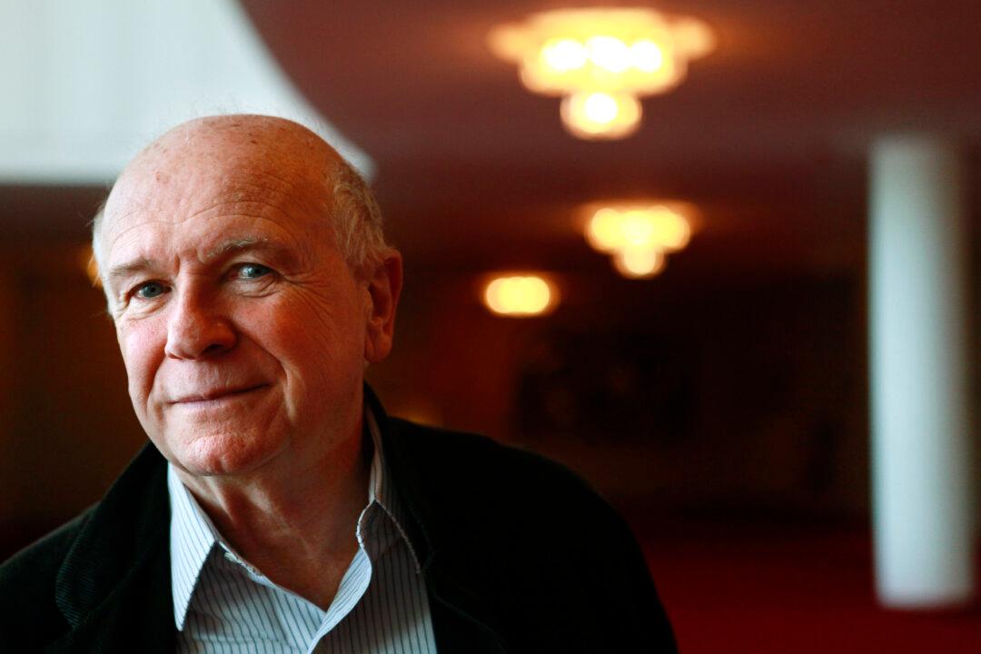 Playwright Terrence McNally Dies From CCP Virus Complication