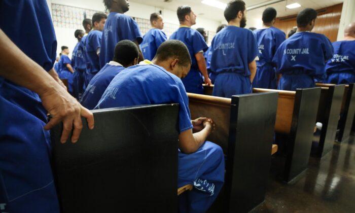 LA County Releases 1,700 Inmates in Response to CCP Virus Outbreak