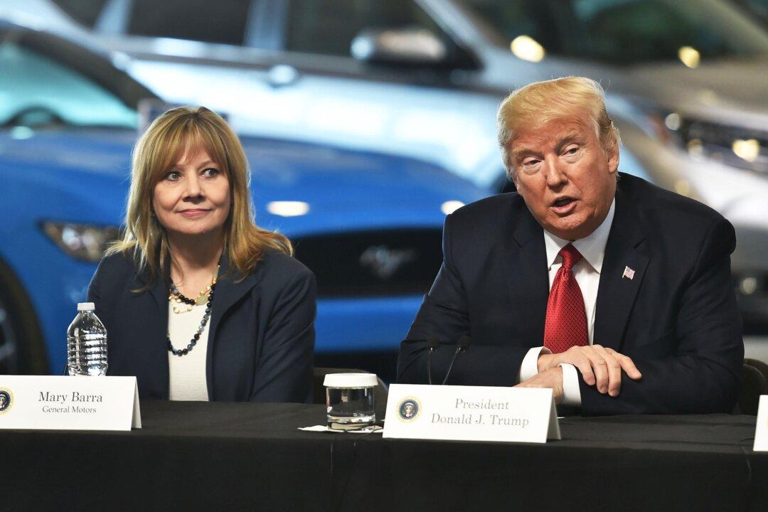 Trump Invokes Defense Production Act to Force GM to Make Ventilators Quicker