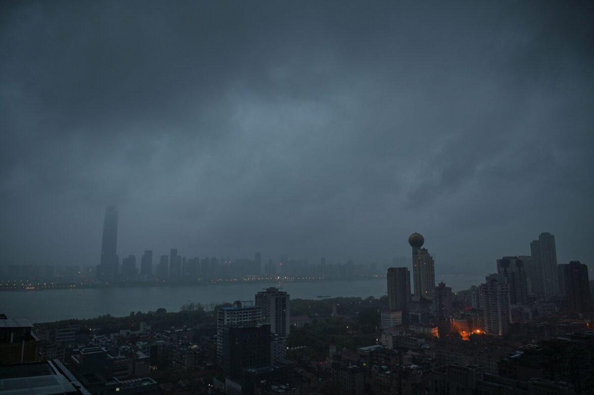 The Yangtze River and buildings in Wuhan, China, on March 29, 2020. (Hector Retamal/AFP via Getty Images)