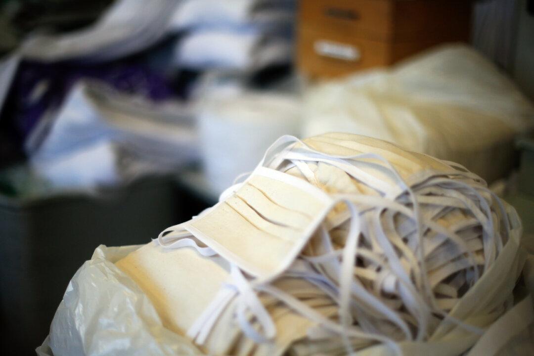 Face Masks Confiscated by Czech Police Imported by Chinese Businessman With Links to Regime: Report