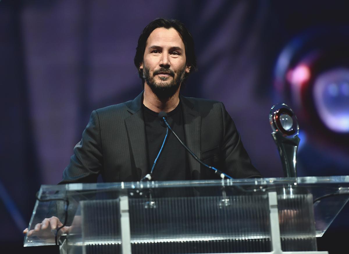 ©Getty Images | <a href="https://www.gettyimages.com/detail/news-photo/actor-keanu-reeves-accepts-the-vanguard-award-during-the-news-photo/521283822?adppopup=true">Alberto E. Rodriguez</a>