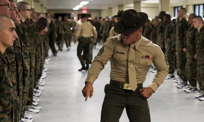Marines Shut Famed Boot Camp to New Recruits After CCP Virus Cases