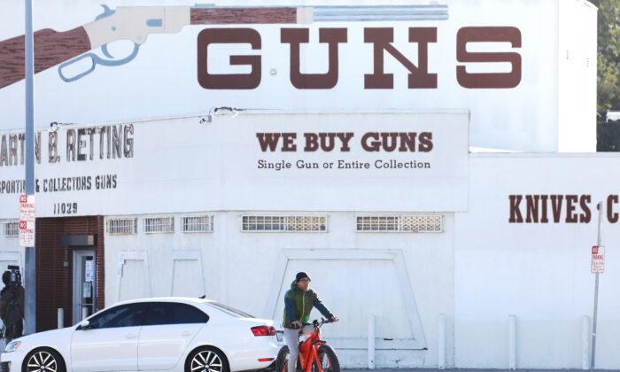 LA County, New Jersey to Let Gun Stores Remain Open During Pandemic