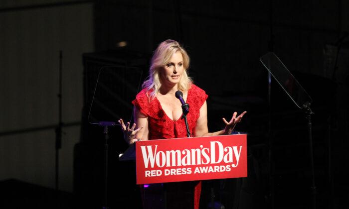 Ali Wentworth Shares CCP Virus Diagnosis and Says She’s ‘Never Been Sicker’