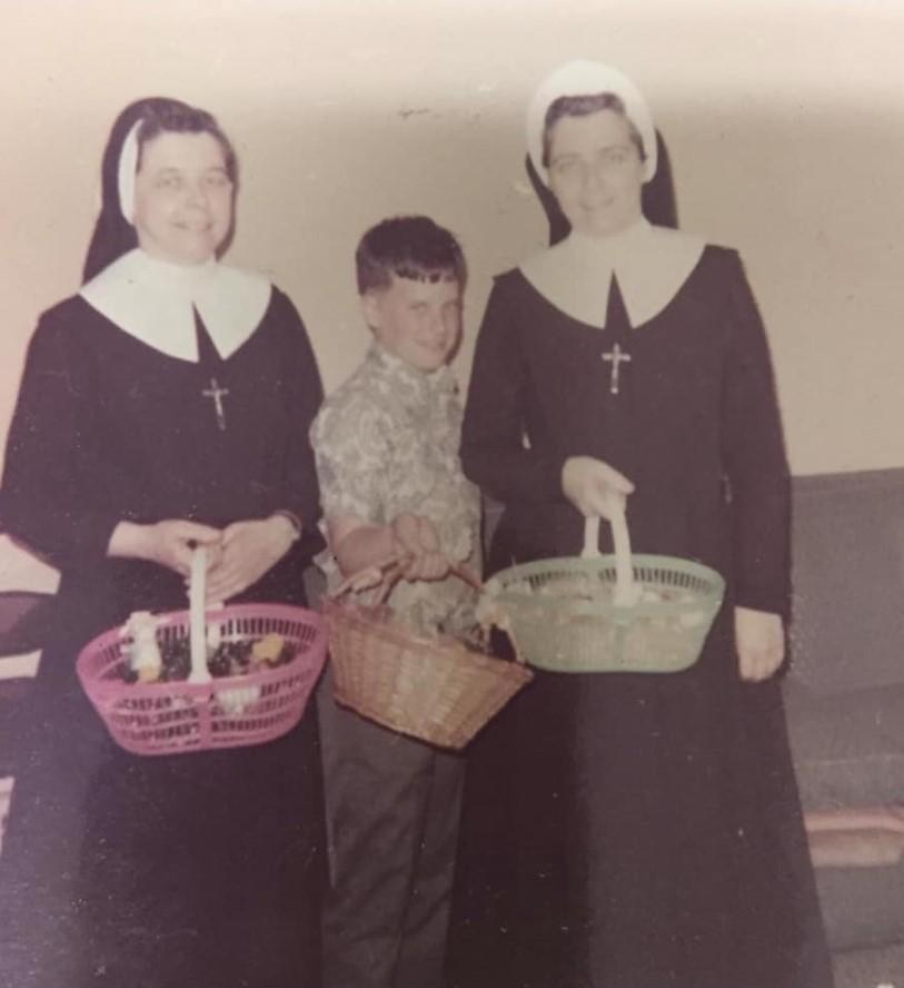 Raymond Bodine with his aunts Lauretta (L) and Lenora Joyce who were formerly Catholic nuns, in the late 1960s. (Courtesy of Ray Bodine)