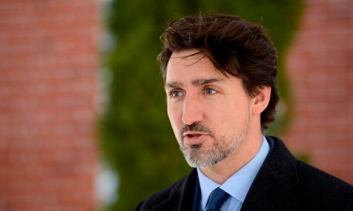 Trudeau Tells Canadians to Expect Weeks or Months of Social Distancing