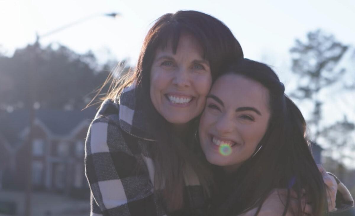 Suzanne Guy with her daughter Rachel. (Courtesy of <a href="https://www.youtube.com/liveactionfilms">Live Action</a>)