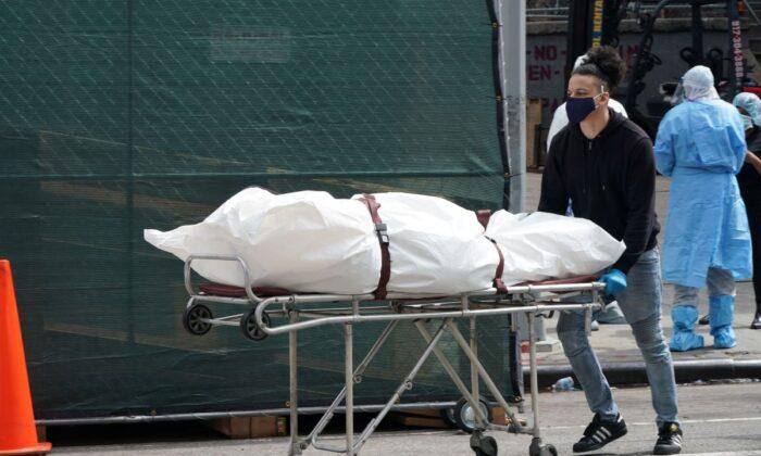 NYC Funeral Homes Working at Maximum Capacity Amid Pandemic