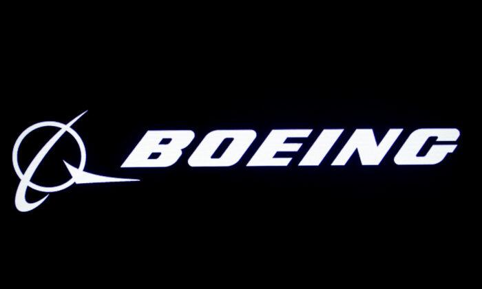 Boeing Considers Potential 10 Percent Cut to Workforce: WSJ