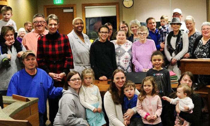 75-Year-Old Woman Adopted 5 Kids and Fostered Over 600 Children Over 5 Decades