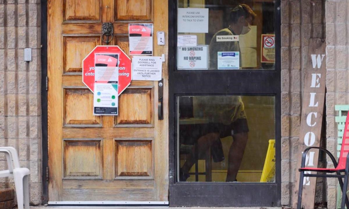 Military Asked to Aid Nursing Homes in Quebec, Ontario; Signs COVID-19 Slowing